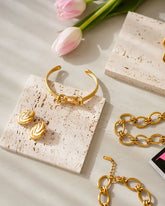 18k gold-plated stainless steel, Tarnish-free, Waterproof, Suitable for sensitive skin, gold bangle, retro bangle, vintage charm, classic bangle, beautiful bangle, timeless bangle,  bangle with buckle design